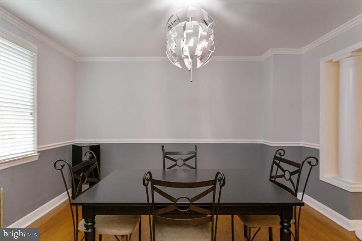 819 Wicklow Road Baltimore, MD 21229 - Photo 5 of 21