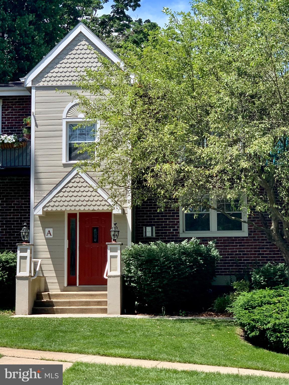 200 North Wayne Avenue, Unit 8 Wayne, PA 19087 - Photo 1 of 5