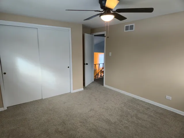 $284,900 | 14927 Kenton Avenue, Midlothian, IL 60445