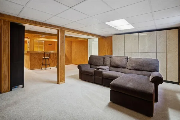 $544,900 | 1820 West Thornwood Lane, Mount Prospect, IL 60056
