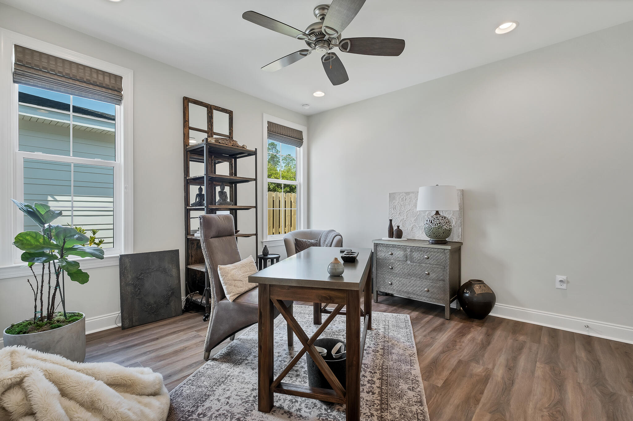 21 Windrow Way Rosemary Beach, FL 32461 - Photo 9 of 38 a workspace with furniture and a potted plant