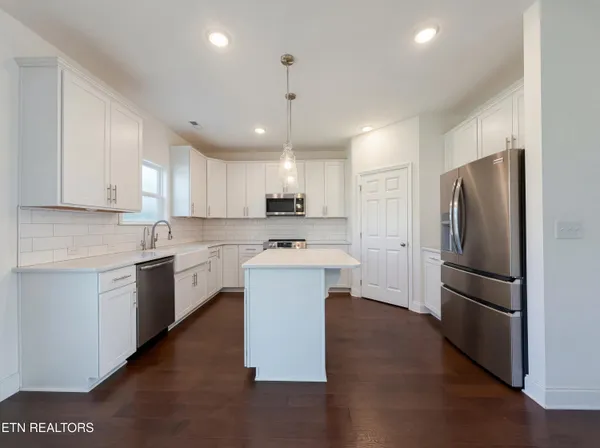 $613,000 | 2714 Green Ash Lane, Knoxville, TN 37932