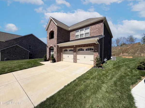 $613,000 | 2714 Green Ash Lane, Knoxville, TN 37932