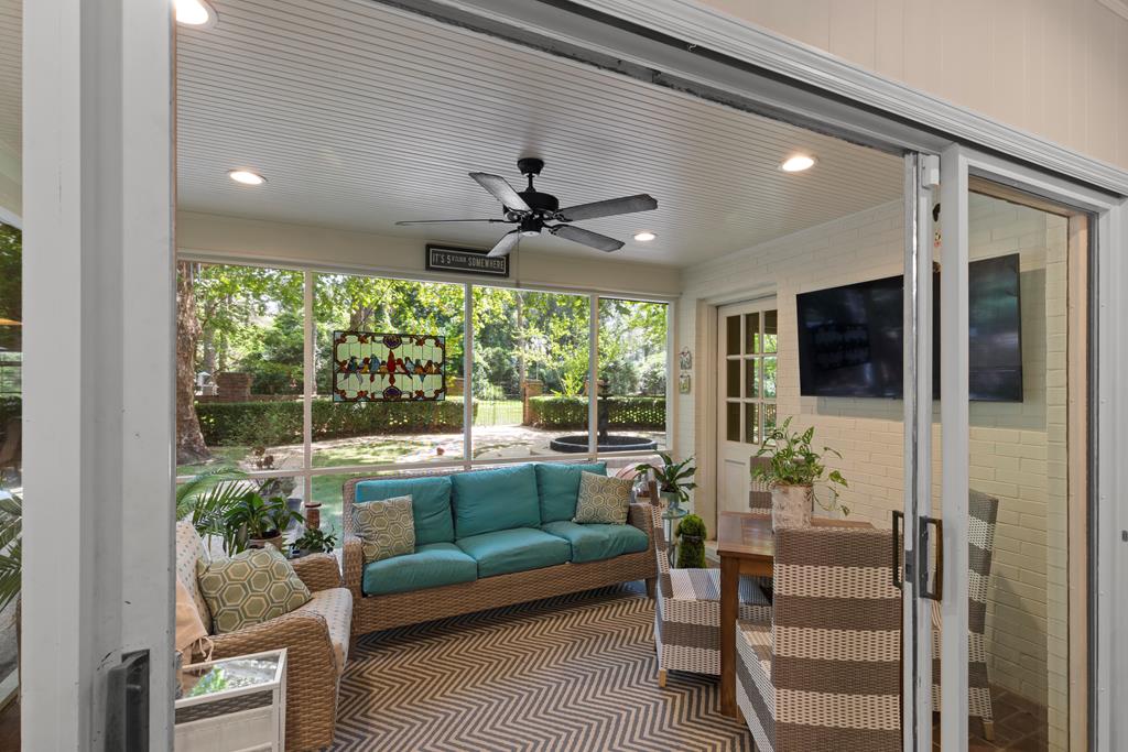 3005 Foxridge Road Dothan, AL 36303 - Photo 20 of 71 SCREENED PORCH