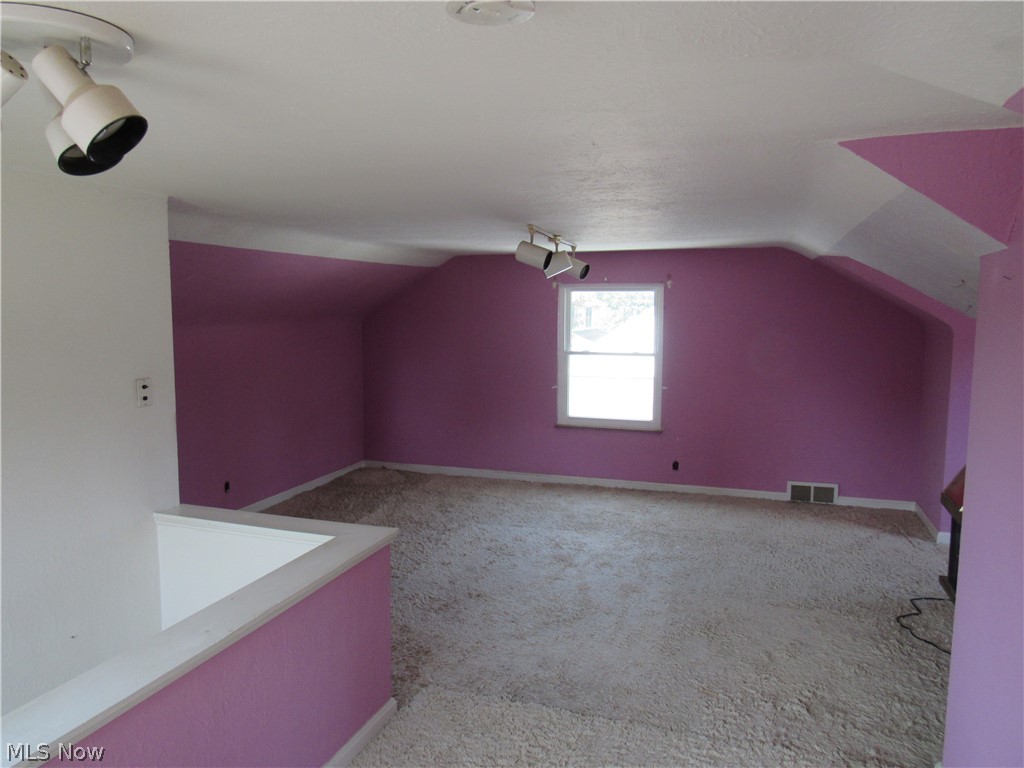 7214 Ridge Road Cleveland, OH 44129 - Photo 15 of 24 Gallery Image 15