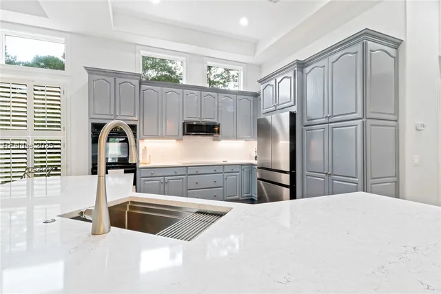 $1,019,000 | 15 Lexington Drive, Bluffton, SC 29910