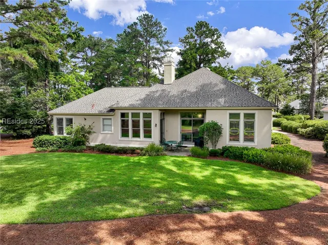 $1,019,000 | 15 Lexington Drive, Bluffton, SC 29910