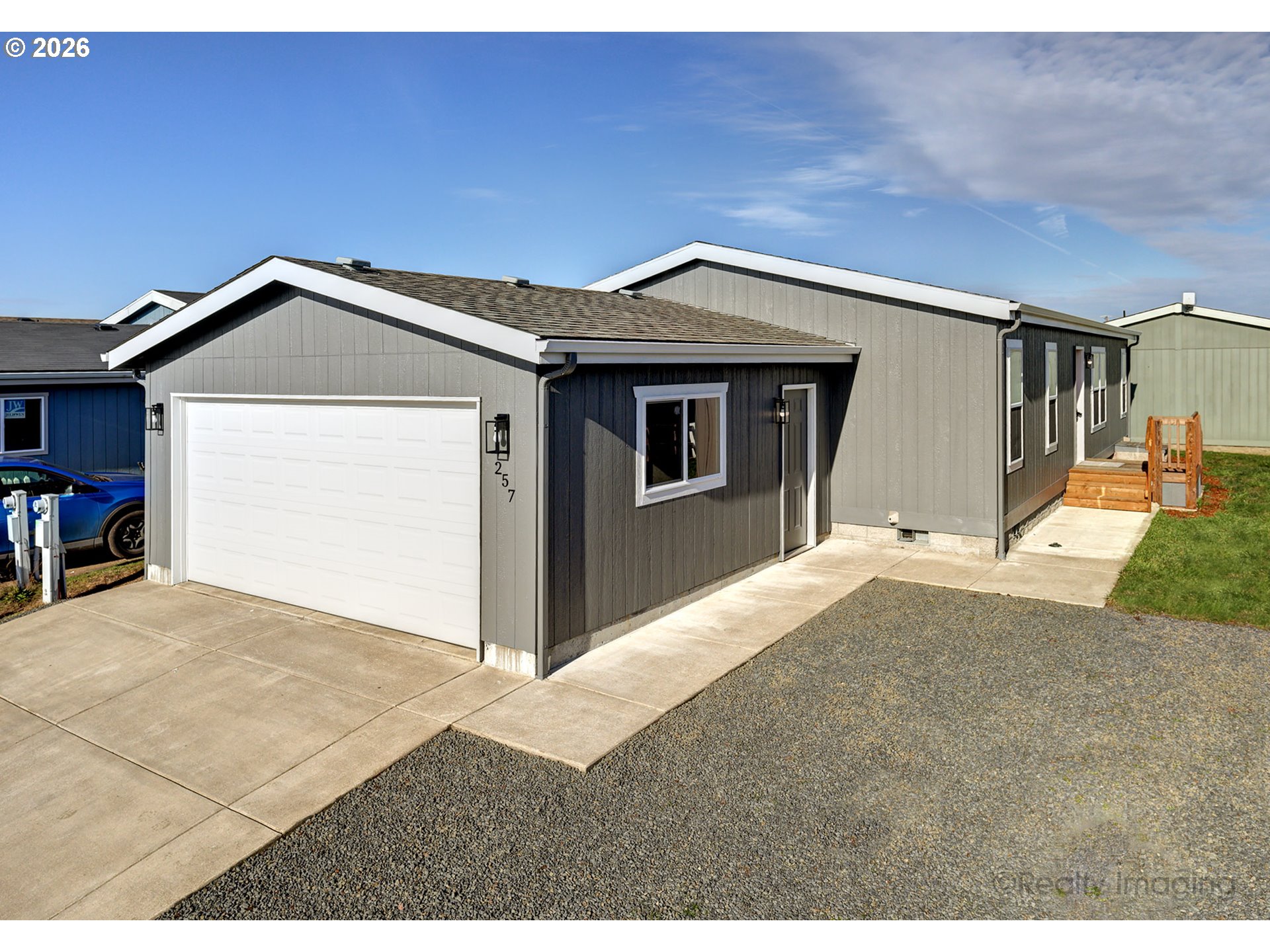 2020 12th Street Lebanon, OR 97355 - Photo 2 of 13