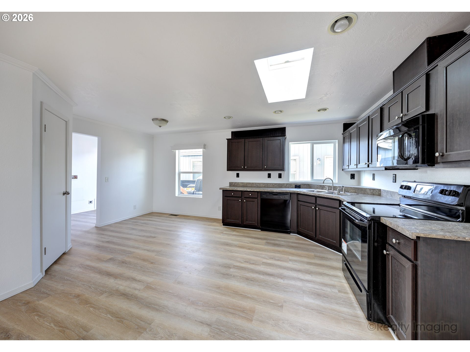 2020 12th Street Lebanon, OR 97355 - Photo 6 of 13