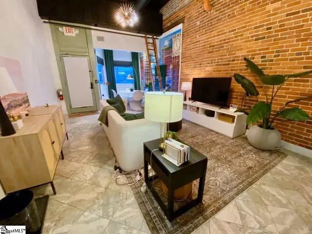 $899,000 | 102 West North Street, Greenville, SC 29601