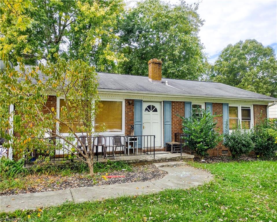 3730 Rolling Road High Point, NC 27265 - Photo 2 of 5