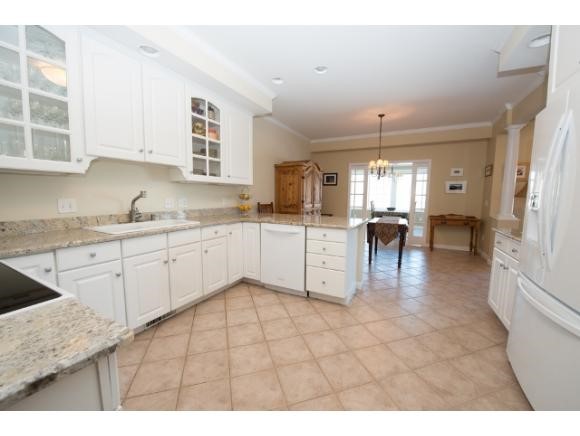 128 Economou Farm Road, Unit 128 South Burlington, VT 05403 - Photo 4 of 36 Gallery Image 4