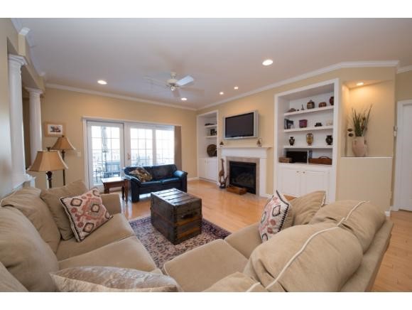 128 Economou Farm Road, Unit 128 South Burlington, VT 05403 - Photo 9 of 36 Gallery Image 9
