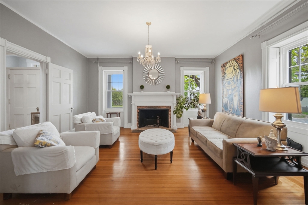 48 Madison Avenue Springfield, MA 01105 - Photo 5 of 38