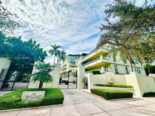 $8,500 | 2600 Segovia Street, Unit 701, Coral Gables, FL 33134