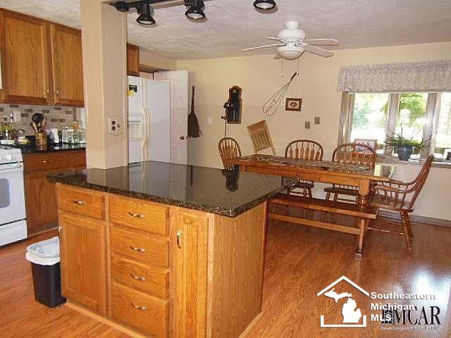 2770 West Erie Road Temperance, MI 48182 - Photo 22 of 36