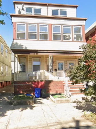 $2,400 | 317 Avenue A, Unit 1, Bayonne, NJ 07002