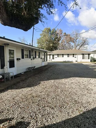 $235,000 | 304 West Hale Street, Lake Charles, LA 70601