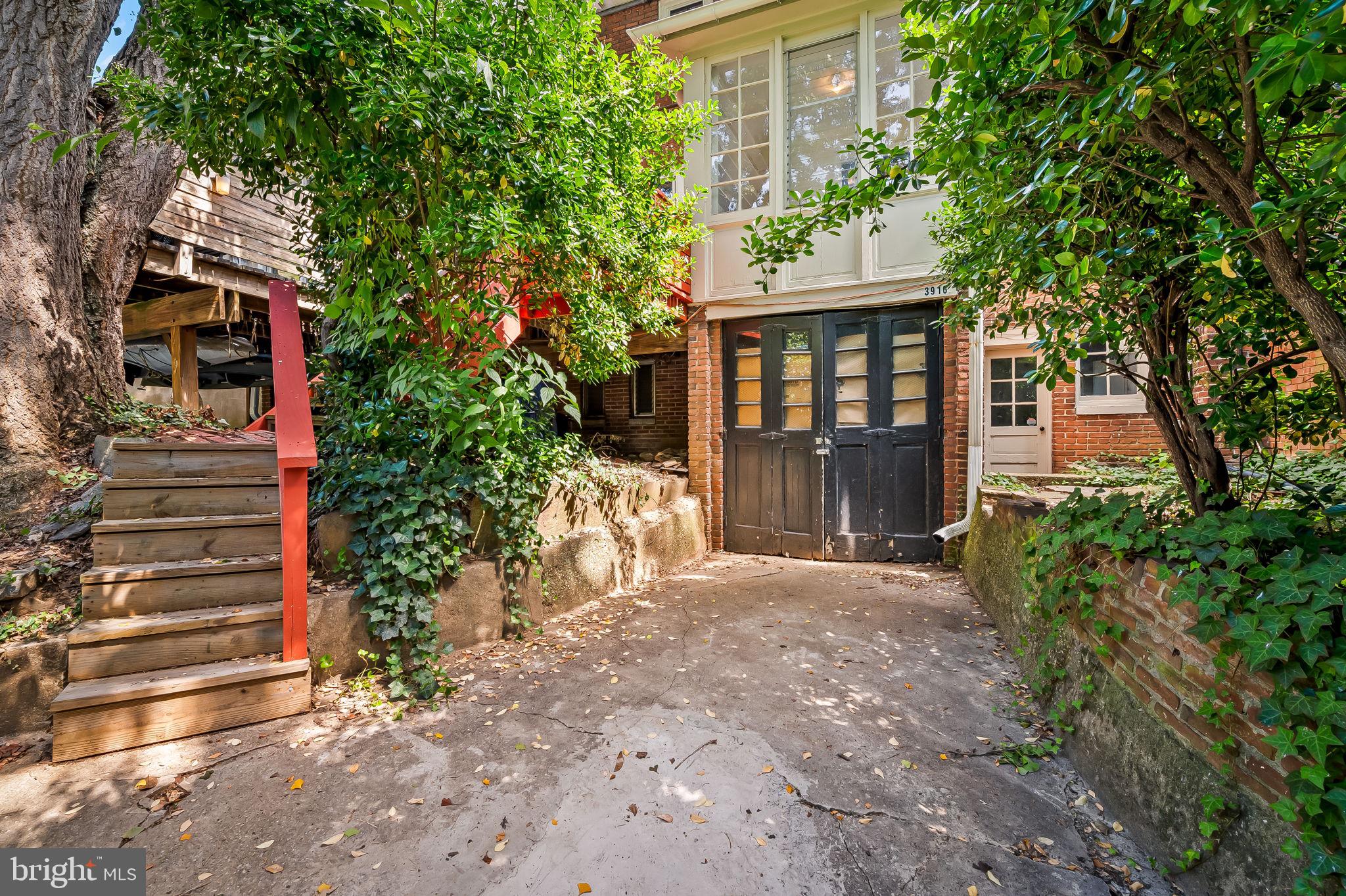 3916 Cloverhill Road Baltimore, MD 21218 - Photo 44 of 47 front view of a house