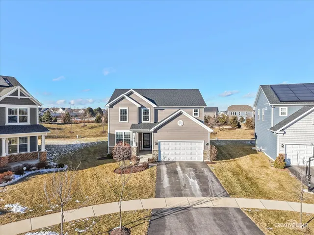 $750,000 | 3847 Gold Cup Lane, Naperville, IL 60564