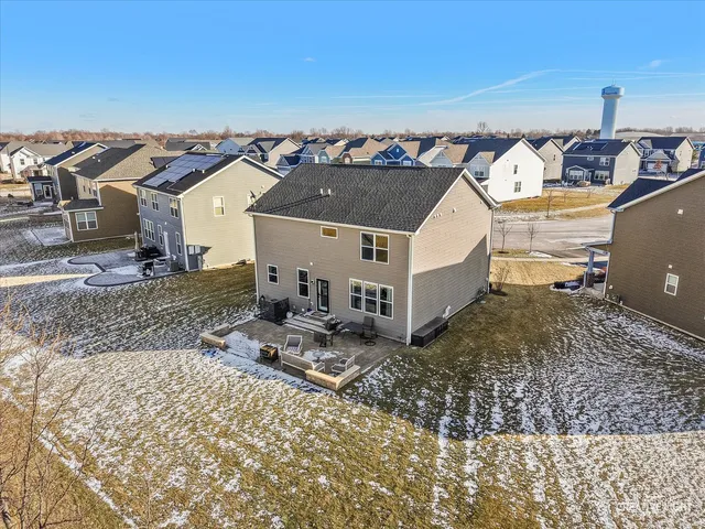 $750,000 | 3847 Gold Cup Lane, Naperville, IL 60564