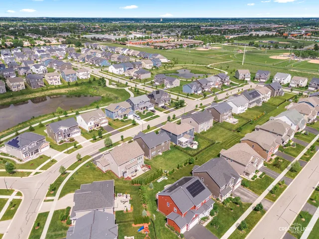 $750,000 | 3847 Gold Cup Lane, Naperville, IL 60564