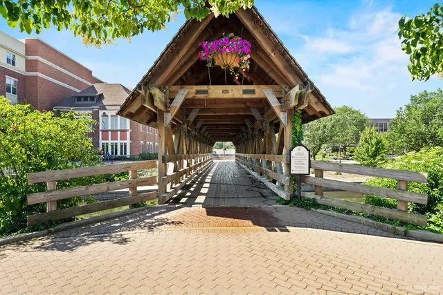 $750,000 | 3847 Gold Cup Lane, Naperville, IL 60564