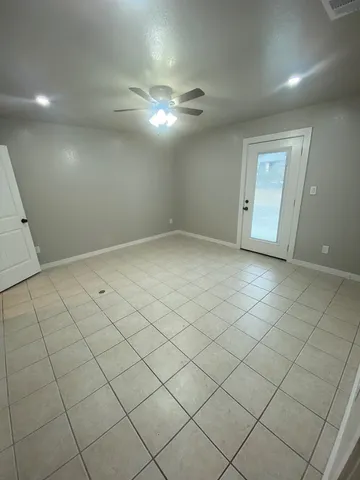 $1,700 | 518 Peterson Drive, Kerrville, TX 78028