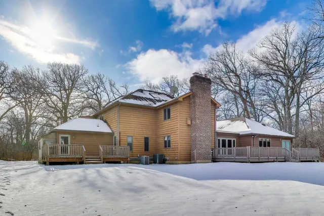 $750,000 | 13844 Mettawa Lane, Mettawa, IL 60045