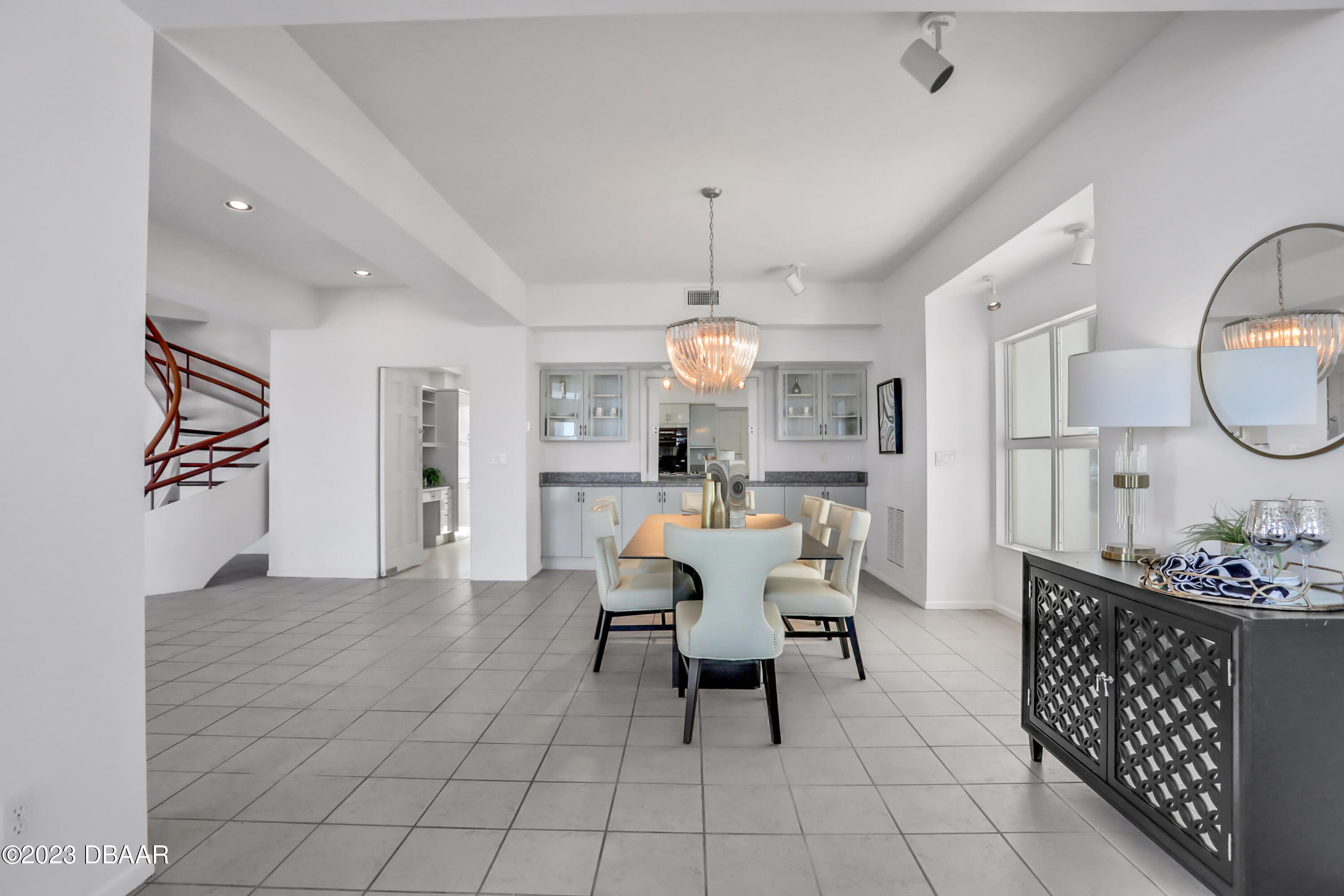 435 Ocean Shore Boulevard Ormond Beach, FL 32176 - Photo 15 of 71 12