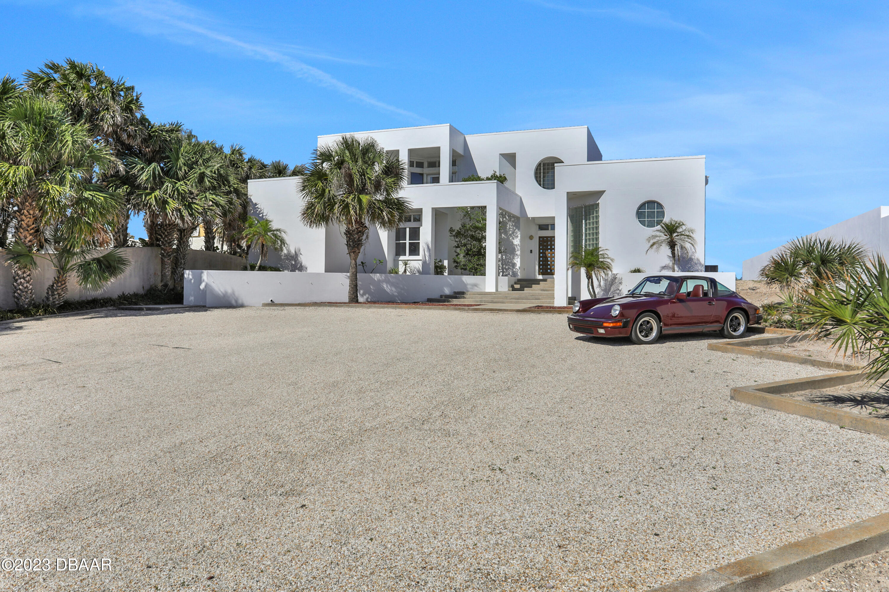 435 Ocean Shore Boulevard Ormond Beach, FL 32176 - Photo 4 of 71 297A2749