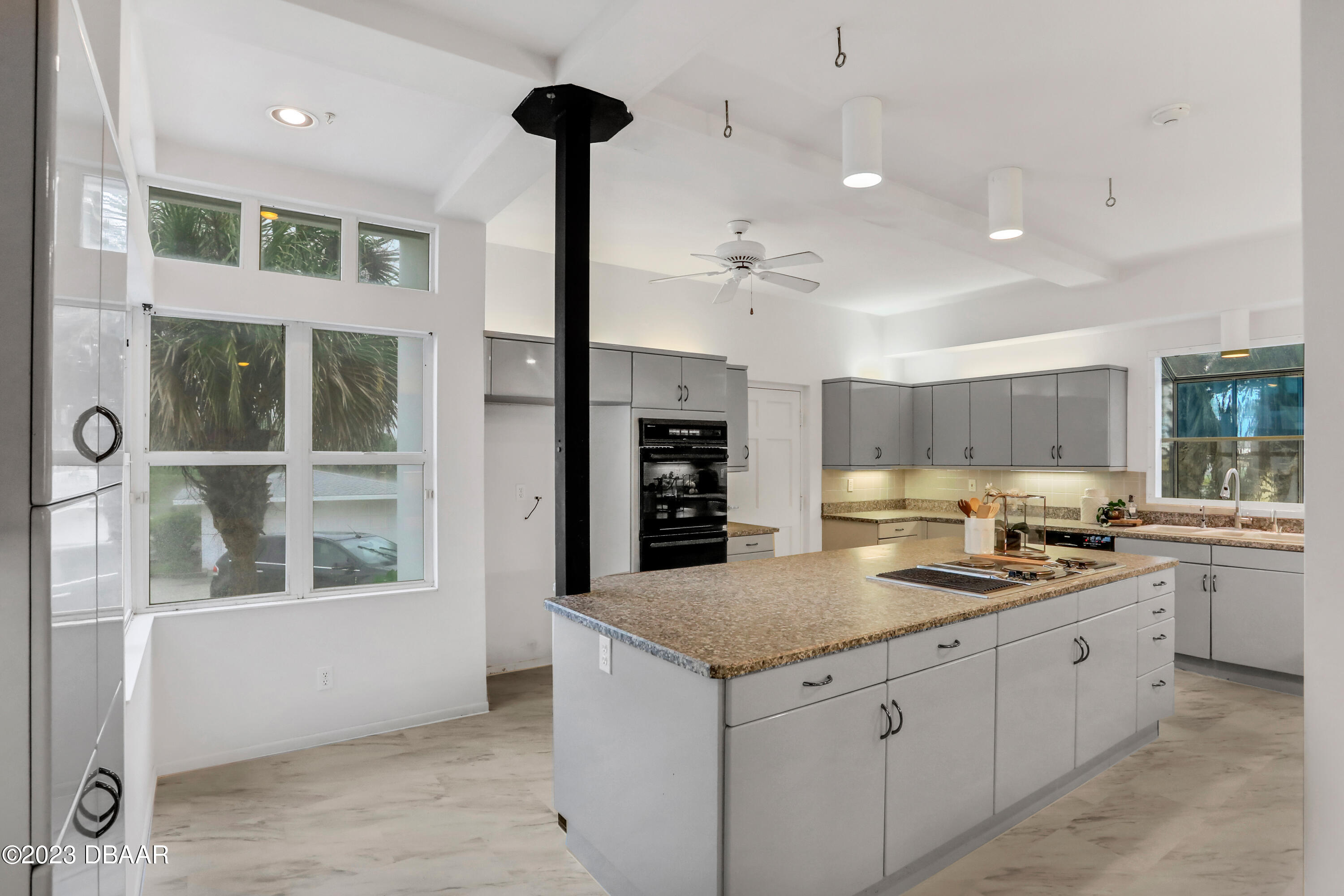 435 Ocean Shore Boulevard Ormond Beach, FL 32176 - Photo 44 of 71 7O0A1038