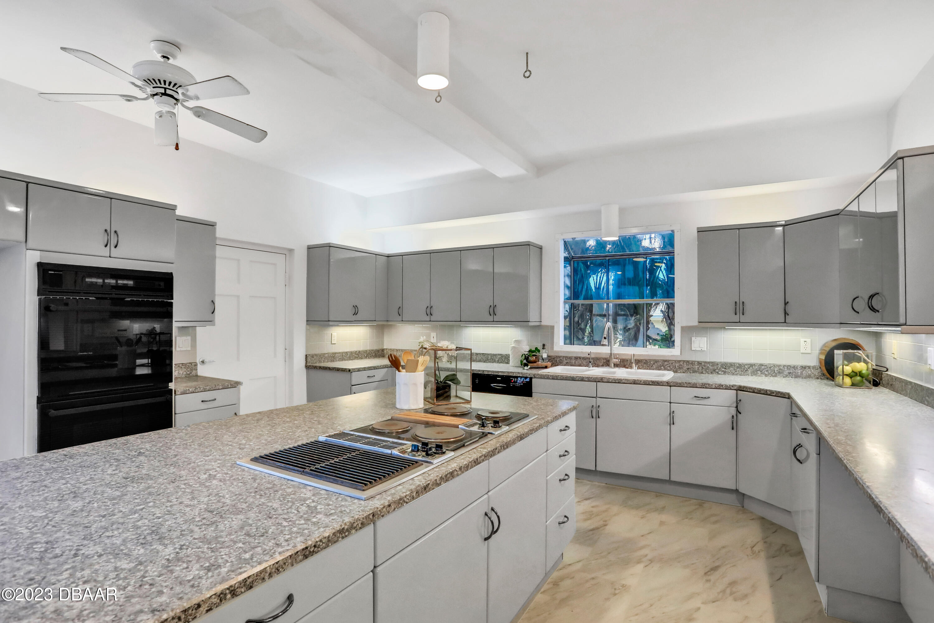 435 Ocean Shore Boulevard Ormond Beach, FL 32176 - Photo 51 of 71 7O0A1070