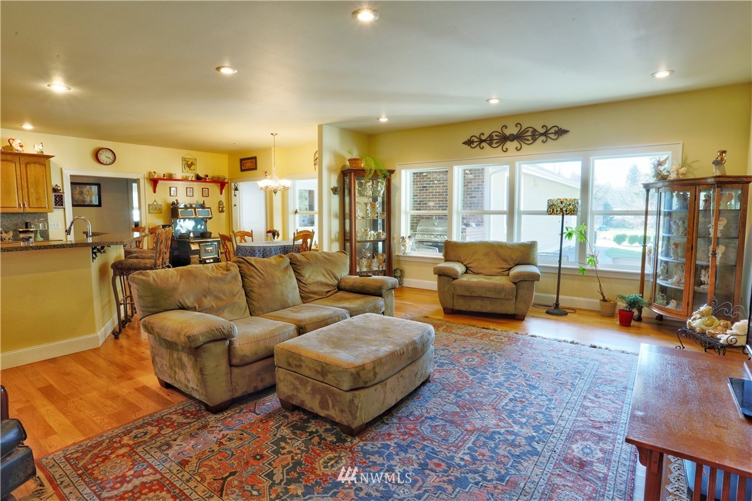 1217 Monte Elma Road Elma, WA 98541 - Photo 14 of 39 Gallery Image 14