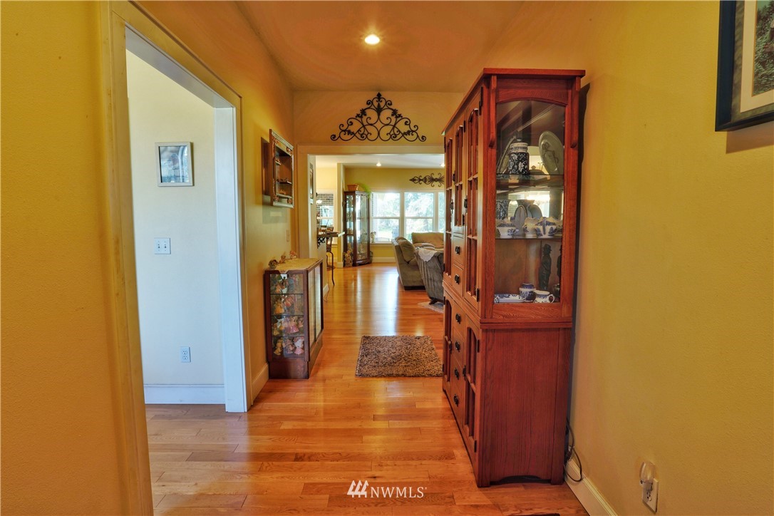 1217 Monte Elma Road Elma, WA 98541 - Photo 31 of 39 Gallery Image 31