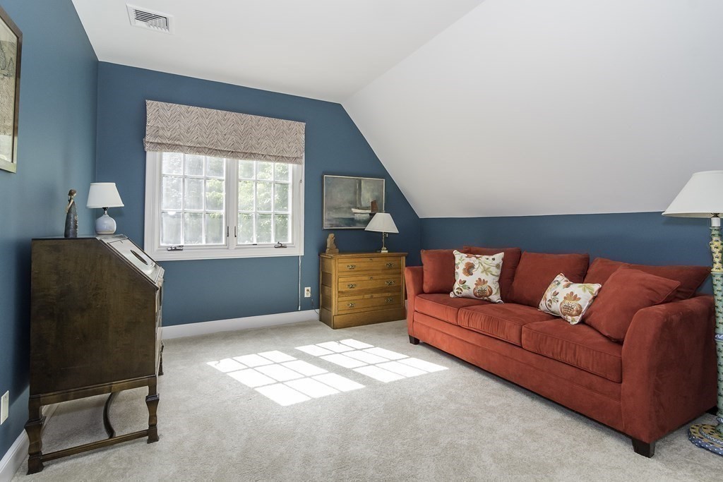 28 Phillips Pond Road Natick, MA 01760 - Photo 21 of 30 Gallery Image 21