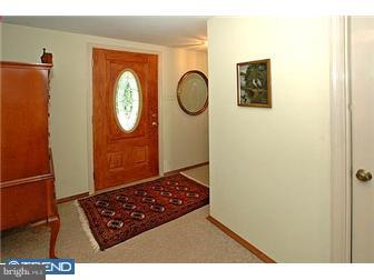 5423 Ridgeview Drive Doylestown, PA 18902 - Photo 4 of 12