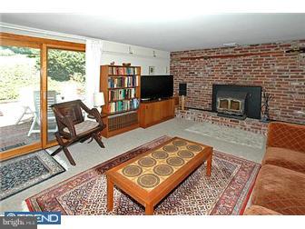 5423 Ridgeview Drive Doylestown, PA 18902 - Photo 8 of 12 Family Room