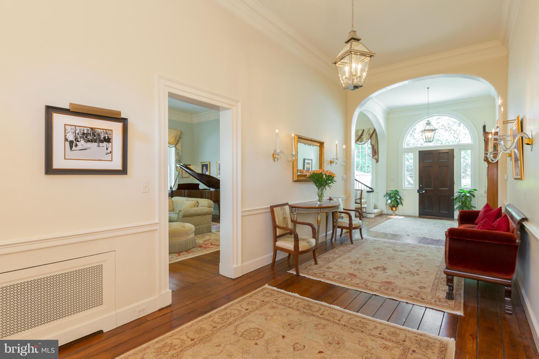 3425 Prospect Street Northwest Washington, DC 20007 - Photo 7 of 30 Interior (General)