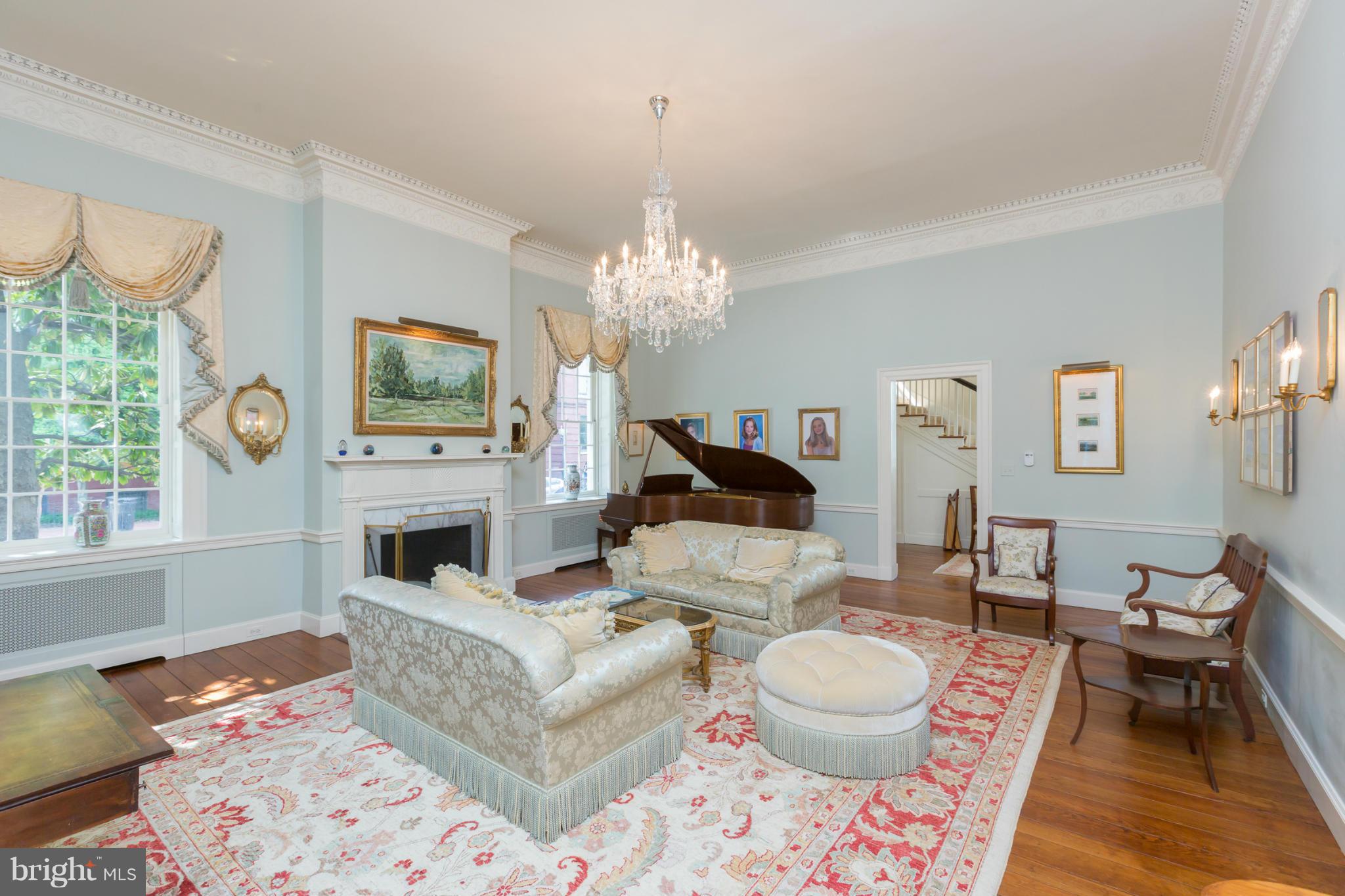 3425 Prospect Street Northwest Washington, DC 20007 - Photo 8 of 30 Living Room