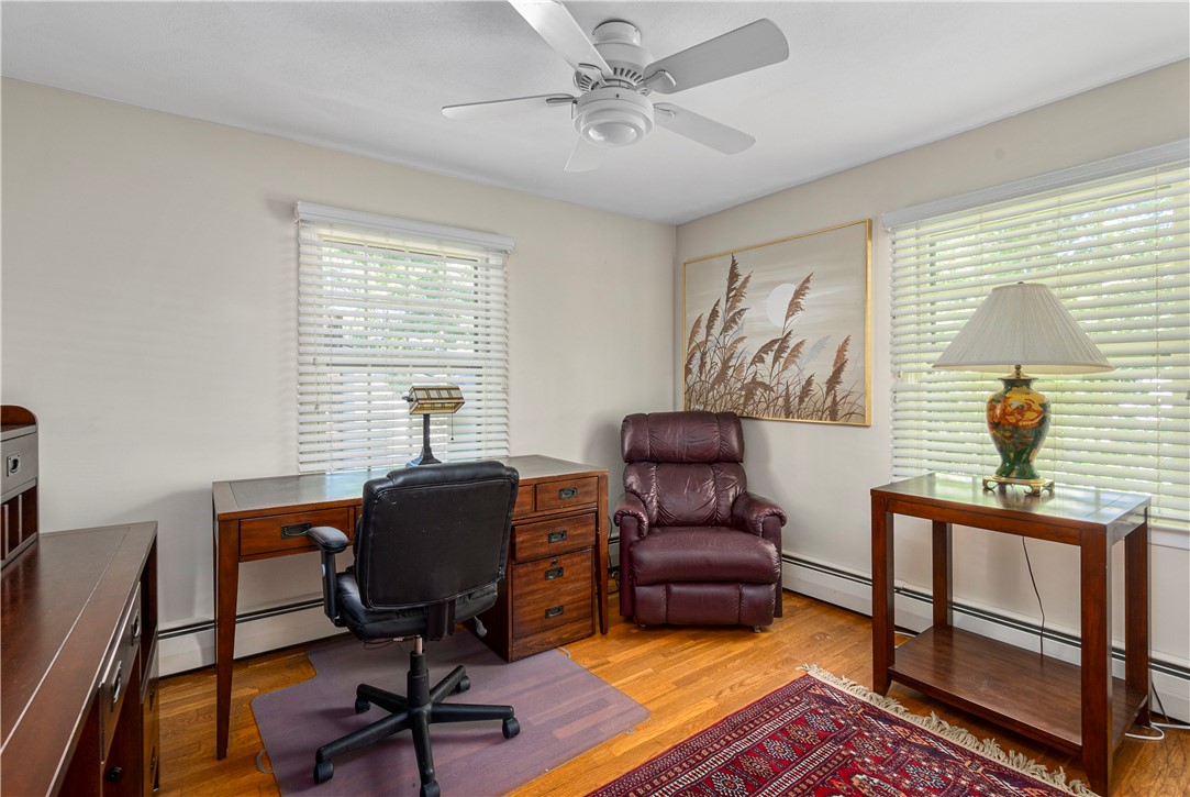 79 Ladderlook Road Warwick, RI 02886 - Photo 24 of 38 Bedroom
