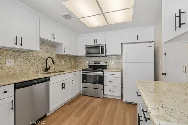 $499,000 | 28518 Via Las Flores, Murrieta, CA 92563