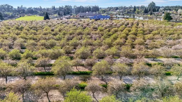 $4,395,000 | 12009 East Shaw Avenue, Clovis, CA 93619