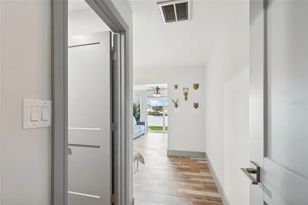 $7,000 | 292 Sunlit Cove Drive Northeast, St. Petersburg, FL 33702
