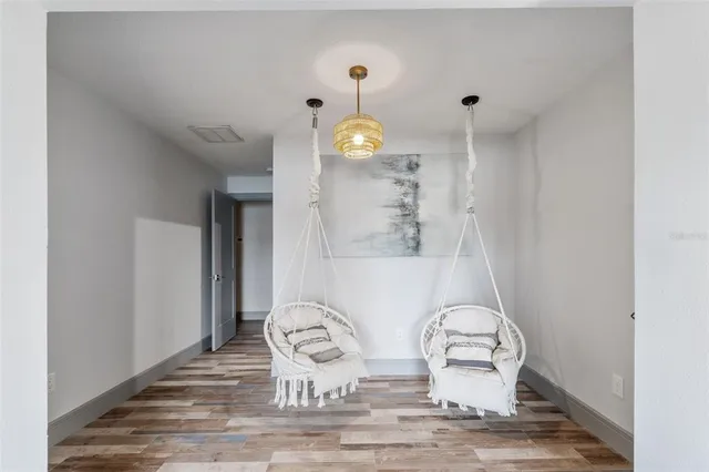 $7,500 | 292 Sunlit Cove Drive Northeast, St. Petersburg, FL 33702