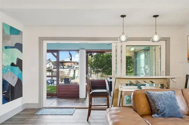 $7,500 | 292 Sunlit Cove Drive Northeast, St. Petersburg, FL 33702