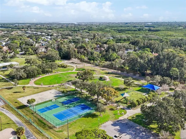 $7,000 | 292 Sunlit Cove Drive Northeast, St. Petersburg, FL 33702