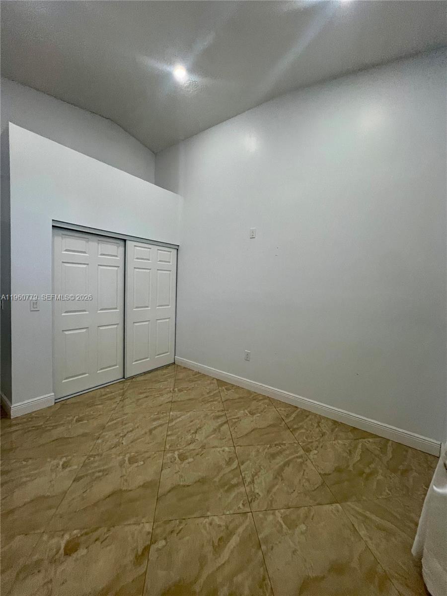 15263 Southwest 169th Lane Miami, FL 33187 - Photo 14 of 29