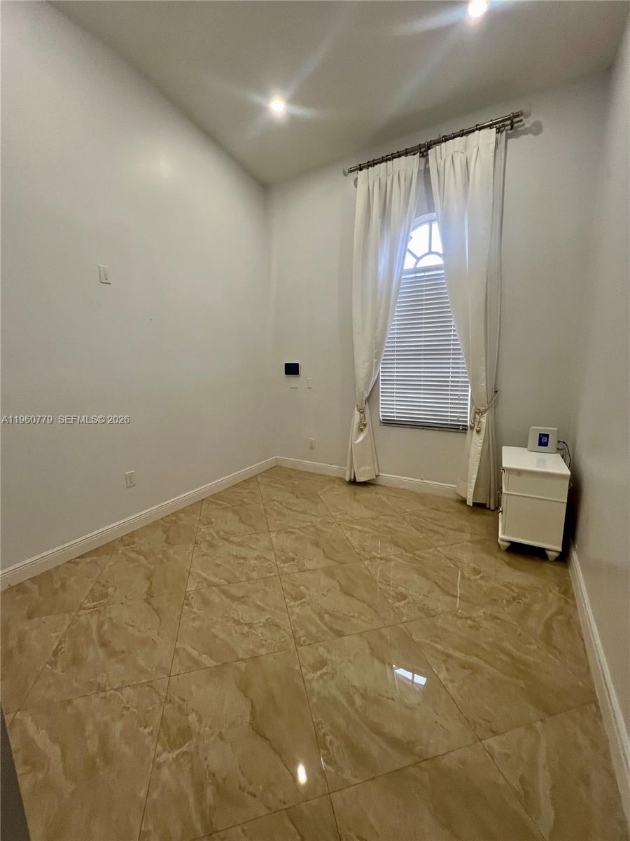 15263 Southwest 169th Lane Miami, FL 33187 - Photo 19 of 29