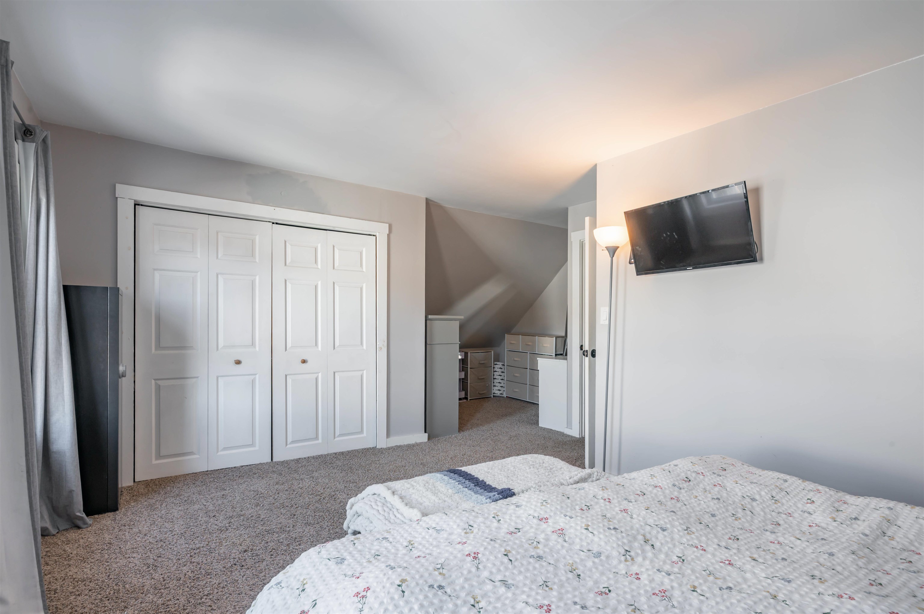 12 Chase Street Hooksett, NH 03106 - Photo 21 of 31